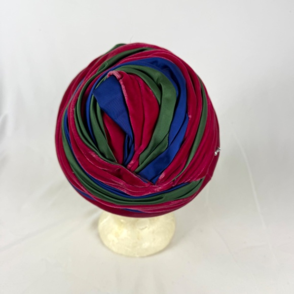 1960s Gwenn Pennington Bee Hive Hat Magenta Blue Green Velvet Turban Church Lady - Picture 3 of 12